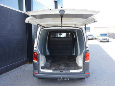 Volkswagen Transporter 2.0 TDI L2 EURO 6 - Airco - Navi - Cruise - €13.950,- Excl. foto 9