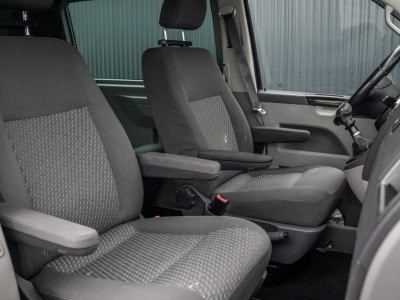 Volkswagen Transporter 2.0 TDI L2H1 | 140 PK | 5-Zits | Cruise | Airco | Trekhaak 13