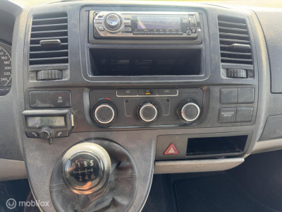 Volkswagen Transporter 2.0 TDI L2H1 140 pk foto 8