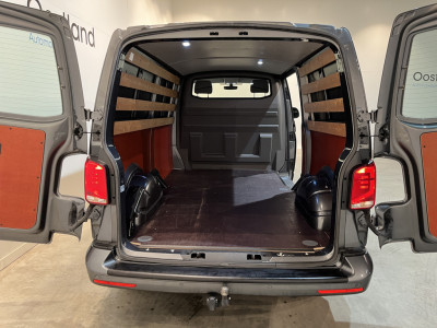 Volkswagen Transporter 2.0 TDI L2H1 150 PK Automaat / Euro 6 / Airco / CarPlay / Cruise Control / Navigatie / Trekhaak / PDC / 37.200 KM !! MARGE !!! 19