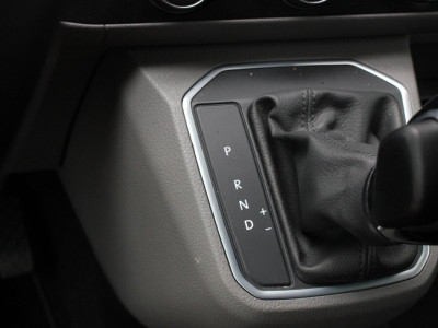Volkswagen Transporter 2.0 TDI L2H1 150PK BULLI DC DUBBEL CABINE / JB-EDITION / FULL OPTIONS / LEDER BEKLEDING / FULL BLACK/ APPLE 21
