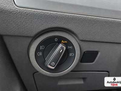 Volkswagen Transporter 2.0 TDI L2H1 150PK DSG DC Bulli | ACC | 2x Schuifdeur | LED | Virtual | Trekhaak | Sluithulp | Camera | App-connect | LMV | foto 10