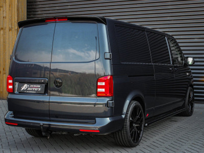 Volkswagen Transporter 2.0 TDI L2H1 150PK JB-EDITION / PDC / VERLAGINGSVEREN / LEDEREN BEKLEDING / FULL / APPLE CARPLAY /NAVIGATIE foto 11