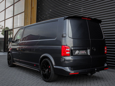 Volkswagen Transporter 2.0 TDI L2H1 150PK JB-EDITION / PDC / VERLAGINGSVEREN / LEDEREN BEKLEDING / FULL / APPLE CARPLAY /NAVIGATIE foto 9