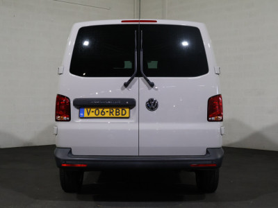 Volkswagen Transporter 2.0 TDI L2 H1 150pk Automaat DC foto 8