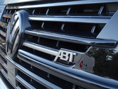 Volkswagen Transporter 2.0 TDI L2H1 204PK ABT / ALCANTARE HEMEL / LEDEREN BEKLEDING / SPORTUITLAAT / APPLE CARPLAY foto 16