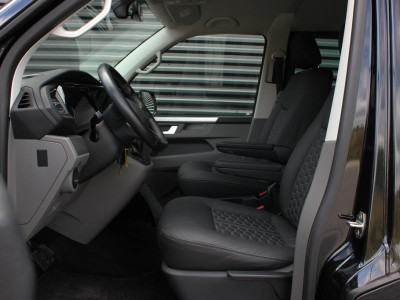 Volkswagen Transporter 2.0 TDI L2H1 204PK BULLI DC DUBBEL CABINE / JB-EDITION / FULL OPTIONS / LEDER BEKLEDING / FULL BLACK /APPLE 14