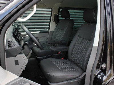 Volkswagen Transporter 2.0 TDI L2H1 204PK BULLI DC DUBBEL CABINE / JB-EDITION / FULL OPTIONS / LEDER BEKLEDING / FULL BLACK /APPLE 15