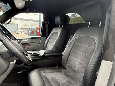 Volkswagen Transporter 2.0 TDI L2H1 28 Bulli Black Edition Virtual, Adaptieve Cruise, Camera, Carlay, LED, Stoelverwarming, Leder, 150pk, Automaat, Uniek! foto 10