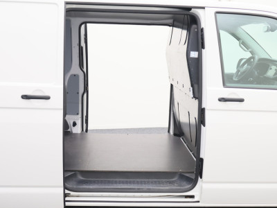 Volkswagen Transporter 2.0 TDI L2H1 28 Comfortline 2x schuifdeur, Trekhaak, Cruise, Navigatie, Airco, Apple CarPlay foto 11