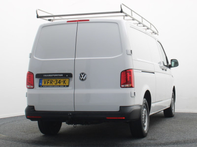 Volkswagen Transporter 2.0 TDI L2H1 28 Comfortline 2x schuifdeur, Trekhaak, Cruise, Navigatie, Airco, Apple CarPlay foto 21