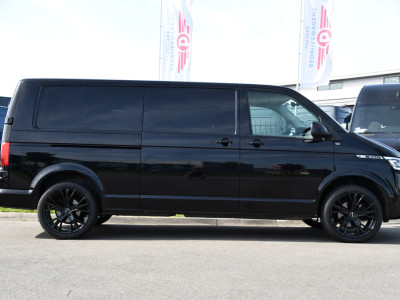 Volkswagen Transporter 2.0 TDI L2H1 30 Bulli Virtual, Cruise, Camera, Carplay, LED, Automaat, 150pk, Multimedia, Sensoren, Airco, Uniek! foto 10
