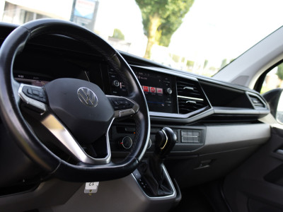 Volkswagen Transporter 2.0 TDI L2H1 30 Bulli Virtual, Cruise, Camera, Carplay, LED, Automaat, 150pk, Multimedia, Sensoren, Airco, Uniek! foto 12