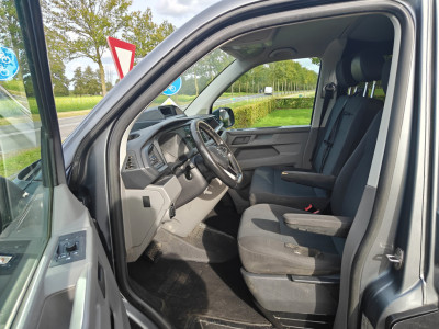 Volkswagen Transporter 2.0 TDI L2H1 30 DC AIRCO/DSG BJ 2020 foto 3
