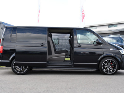 Volkswagen Transporter 2.0 TDI L2H1 30 DC Bulli Black Edition Adaptieve Cruise, Virtual, Camera, Carplay, Stoelverwarming, LED, 2 x Schuifdeur, Automaat, Trekhaak, Sensoren, Uniek! foto 11