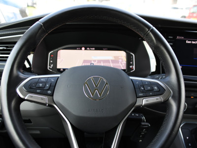 Volkswagen Transporter 2.0 TDI L2H1 30 DC Bulli Virtual, Adpatieve Cruise, Carplay, LED, Leder, Stoelverwarming, Trekhaak, Automaat, Uniek! foto 14