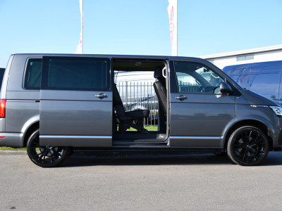 Volkswagen Transporter 2.0 TDI L2H1 30 DC Caravelle FULL OPTIONS! Adaptieve Cruise, Camera, Carplay, 2 x Schuifdeur, Leder, LED, 204pk, Automaat, Clima, Stoelverwarming, Uniek! foto 11
