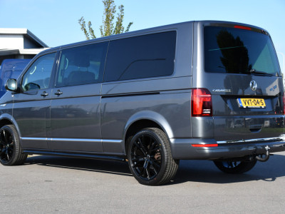Volkswagen Transporter 2.0 TDI L2H1 30 DC Caravelle FULL OPTIONS! Adaptieve Cruise, Camera, Carplay, 2 x Schuifdeur, Leder, LED, 204pk, Automaat, Clima, Stoelverwarming, Uniek! foto 3