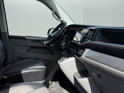 Volkswagen Transporter 2.0 TDI L2H1 30 DC Caravelle Virtual, Adaptieve Cruise, Camera, 2 x Electrische deur, 199pk, LED, Leder, Clima, Stoelverwarming, Carplay, Automaat, Uniek! foto 16
