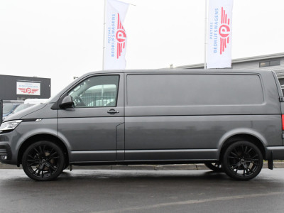 Volkswagen Transporter 2.0 TDI L2H1 30 PB Edition Highline Adaptieve Cruise, LED, Sensoren, Carplay, 150PK, Automaat, LED, Standkachel, NAVI, UNIEK! foto 9