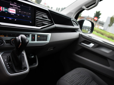 Volkswagen Transporter 2.0 TDI L2H1 32 DC Caravelle Virtual, Adaptieve Cruise, Carplay, LED, 204pk, Stoelverwarming, Clima, Automaat, 2 x Schuifdeur, Multimedia, Uniek! foto 18