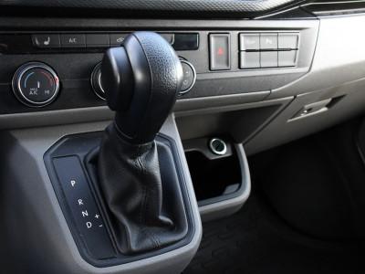 Volkswagen Transporter 2.0 TDI L2H1 ABT Edition Carplay, Stoelverwarming, Sensoren, Adapteive Cruise, LED, 150pk, Automaat, Standkachel, Multimedia, Uniek! foto 18