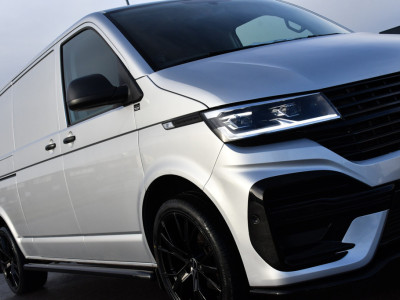Volkswagen Transporter 2.0 TDI L2H1 ABT Edition Carplay, Stoelverwarming, Sensoren, Adapteive Cruise, LED, 150pk, Automaat, Standkachel, Multimedia, Uniek! foto 19
