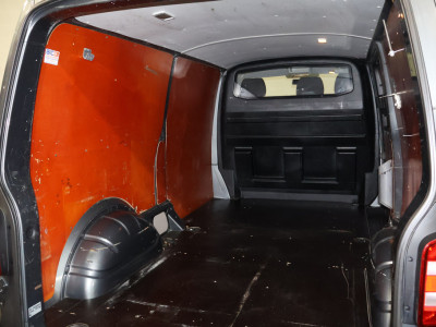 Volkswagen Transporter 2.0 TDI L2 H1 Airco foto 15
