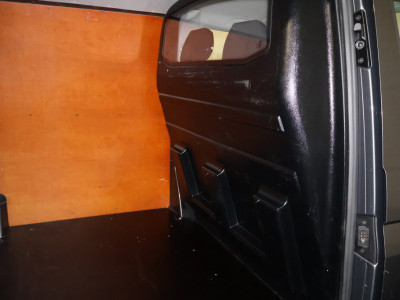 Volkswagen Transporter 2.0 TDI L2 H1 Airco foto 16