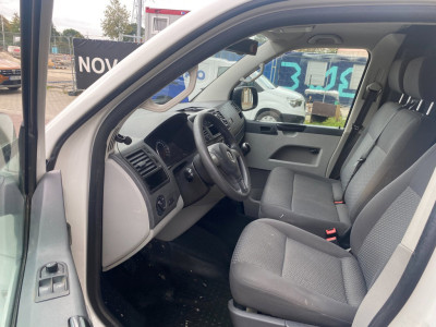 Volkswagen Transporter 2.0 TDI L2H1 /Airco / 2015 / 103KW=140PK / Euro5 / Cruise Control / 3Zits / Airbag / Elek Ramen / Lang / foto 8