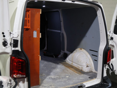 Volkswagen Transporter 2.0 TDI L2 H1 Airco Imperiaal foto 18