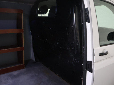Volkswagen Transporter 2.0 TDI L2 H1 Airco Imperiaal foto 21