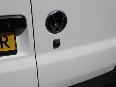 Volkswagen Transporter 2.0 TDI L2H1 Automaat 150PK / Camera / App connect / Navi 14