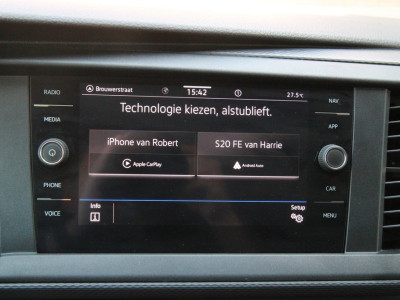 Volkswagen Transporter 2.0 TDI L2H1 Automaat 150PK / Camera / App connect / Navi 20
