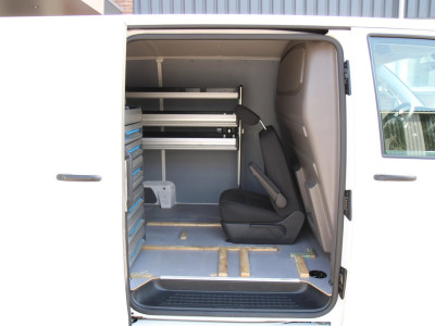 Volkswagen Transporter 2.0 TDI L2H1 Automaat 150PK / Camera / App connect / Navi 8
