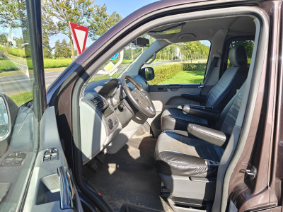 Volkswagen Transporter 2.0 TDI L2H1 BM DC Trendline AIRCO/NAVI BJ 2014 foto 11
