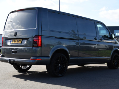 Volkswagen Transporter 2.0 TDI L2H1 Bulli Virtual, Adaptieve Cruise, Camera, Carplay, LED, 150pk, Stoelverwarming, Multimedia, Sensoren, Trekhaak, Uniek! foto 6