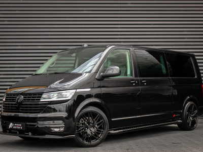 Volkswagen Transporter 2.0 TDI L2H1 CARAVELLE 204PK DC DUBBEL CABINE / ELEK.SCHUIF / FULL OPTIONS / LEDER / FULL BLACK / APPLE CAR