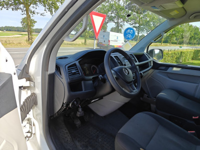 Volkswagen Transporter 2.0 TDI L2H1 Comf AIRCO BJ 2018 foto 3
