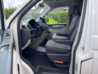 Volkswagen Transporter 2.0 TDI L2H1 Comfortline 2017 foto 6