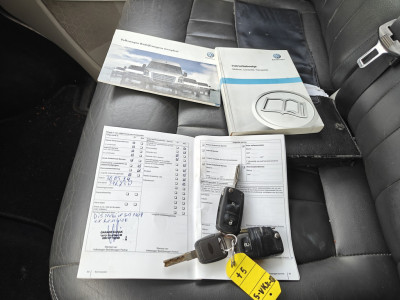 Volkswagen Transporter 2.0 TDI L2H1 DC Comfortline AIRCO/DSG BJ 2011 foto 7