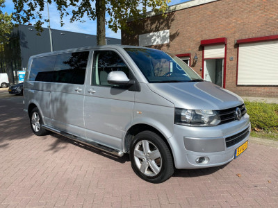Volkswagen Transporter 2.0 TDI L2H1 DC Comfortline / Airco / 2012 / Euro5 / Navigatie / Cruise Control / PDC/APK 11-4-2027 / 140PK foto 2