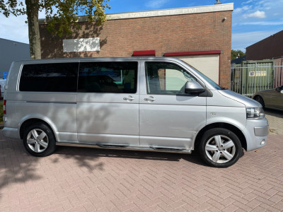 Volkswagen Transporter 2.0 TDI L2H1 DC Comfortline / Airco / 2012 / Euro5 / Navigatie / Cruise Control / PDC/APK 11-4-2027 / 140PK foto 3