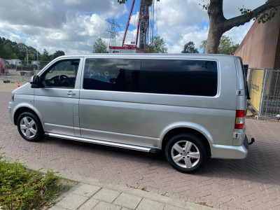 Volkswagen Transporter 2.0 TDI L2H1 DC Comfortline / Automaat / Airco / Navigatie / Euro5 / 180PK / Cruise Control / PDC / Sport / foto 8