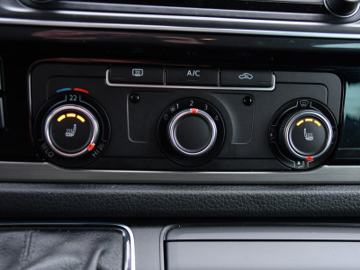 Volkswagen Transporter 2.0 TDI L2H1 DC Highline Cruise, Carplay, LED, Stoelverwarming, Sensoren, Automaat, EURO6, Multimedia, Uniek! foto 21