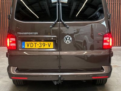 Volkswagen Transporter 2.0 TDI L2H1 DC Highline Dubbele Cabine Automaat 204 pk 6