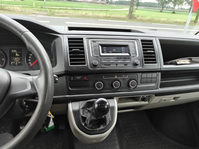 Volkswagen Transporter 2.0 TDI L2H1 DC Trendline AIRCO BJ 2016 foto 6