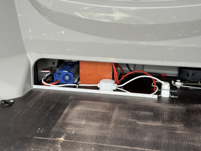 Volkswagen Transporter 2.0 TDI / L2H1 / DUBBELE CABINE / TREKHAAK / 1e EIG. / CRUISE / AIRCO / ISOFIX foto 10