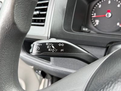 Volkswagen Transporter 2.0 TDI / L2H1 / DUBBELE CABINE / TREKHAAK / 1e EIG. / CRUISE / AIRCO / ISOFIX foto 13