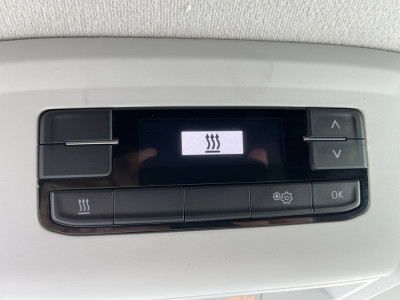 Volkswagen Transporter 2.0 TDI L2H1 / Euro 6 / Schuifdeur L + R / Airco / CarPlay / Cruise Control  / Camera / Trekhaak / 3-Zits / 64.300 KM !! foto 12